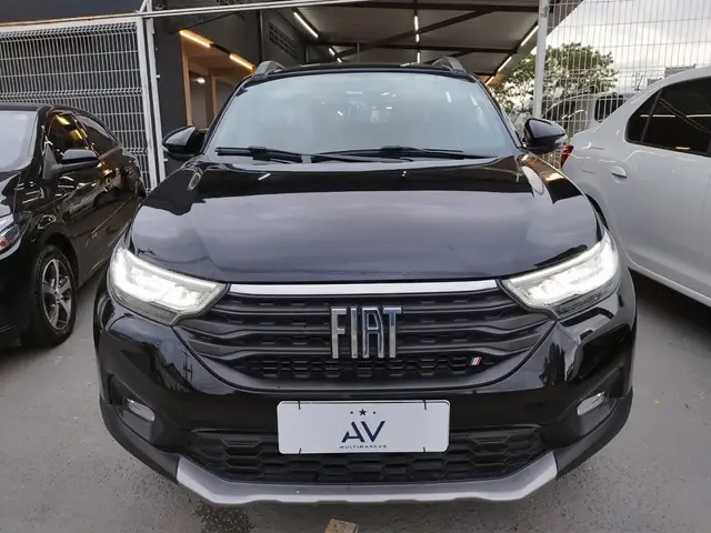 Carro Fiat Strada 2024 Volcano 1.3 Cabine Dupla