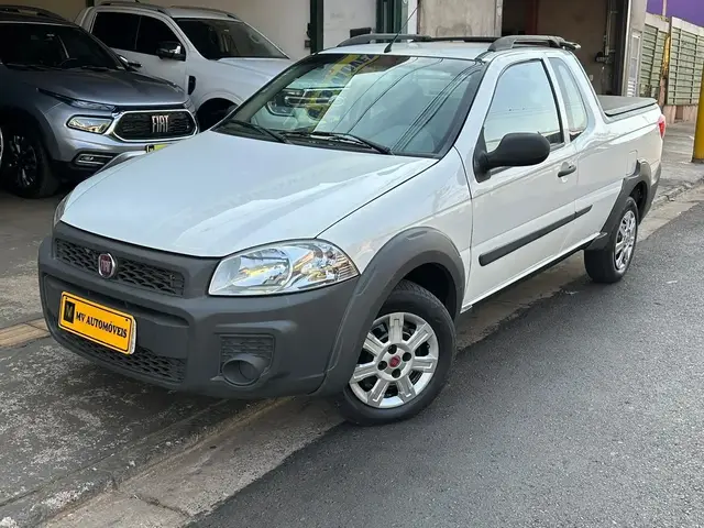 Carro Fiat Strada 2015 Working HARD 1.4 Fire Flex 8V CE