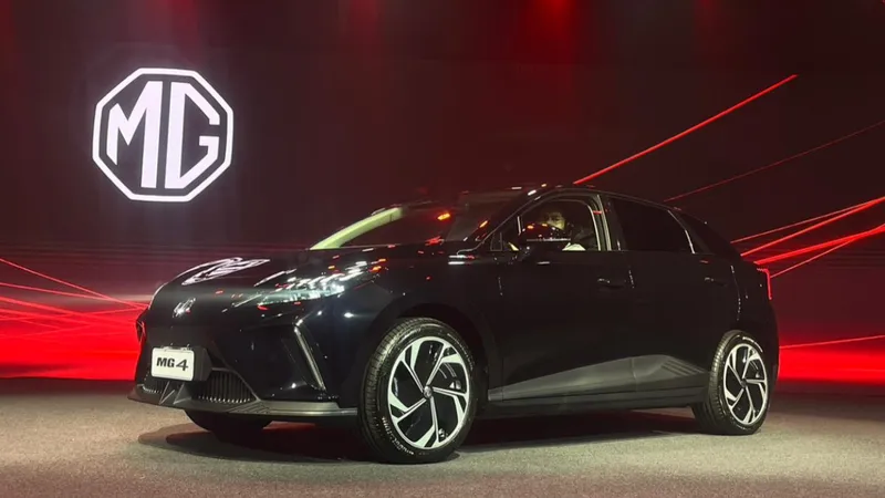 MG Motor revela novas versões de MG4 e S5 contra BYD e GWM