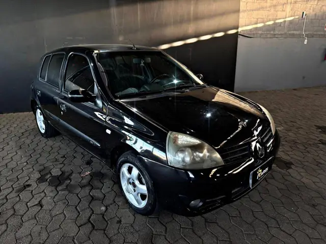 Carro Renault Clio 2006 Hatch. Privilége 1.0 16V
