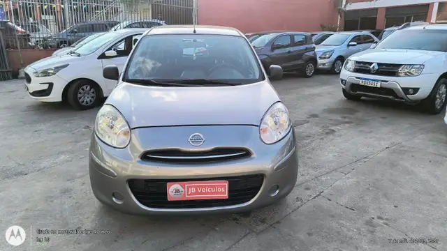 Carro Nissan March 2014 1.0 16V S (Flex)