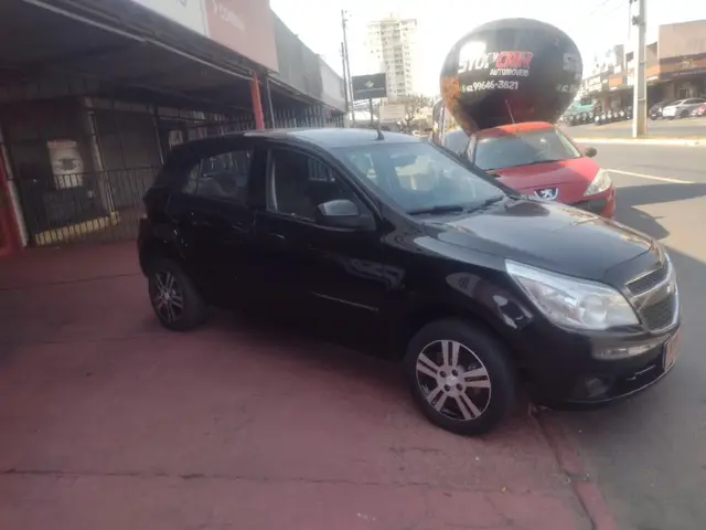 Carro Chevrolet Agile 2012 LTZ 1.4 8V (Flex)