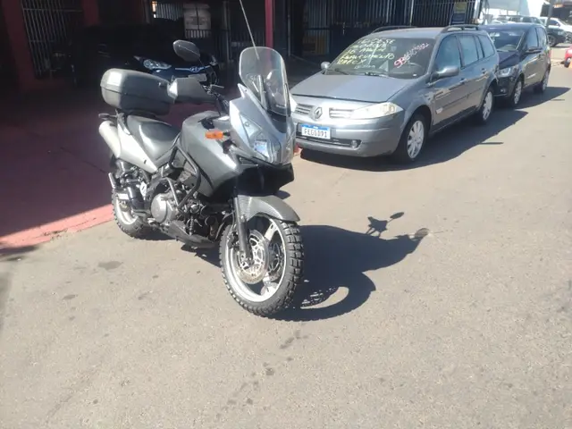 Moto Suzuki DL 1000 2009 V-STROM