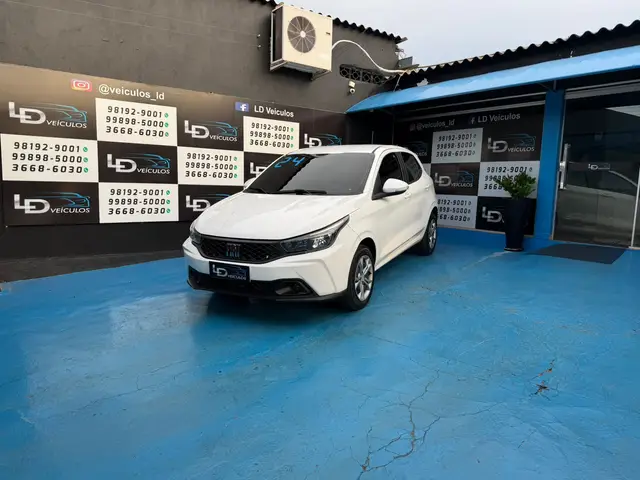 Carro Fiat Argo 2024 Drive 1.0