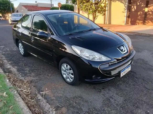 Carro Peugeot 207 Sedan 2010 207 Passion XR Sport 1.4 8V (flex)