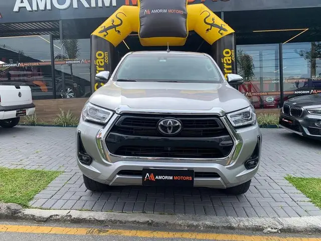 Carro Toyota Hilux Cabine Dupla 2022 GR-S 4x4 2.8 TDI Dies. Aut.