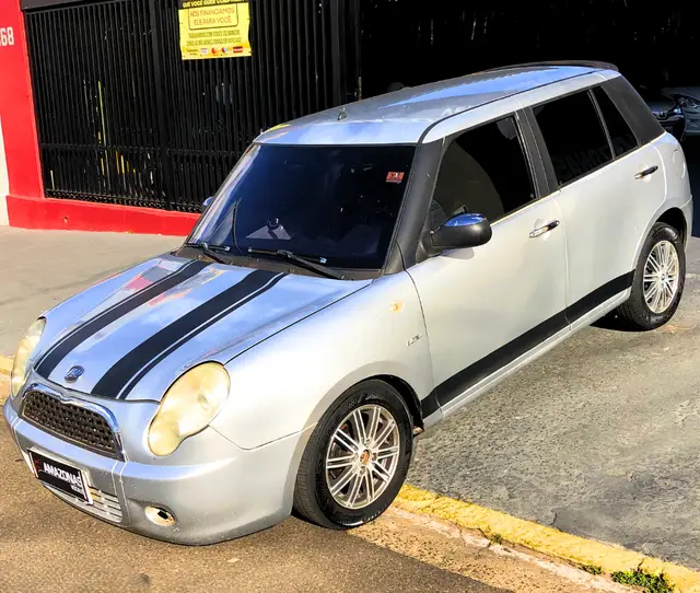 Carro Lifan 320 2011 1.3 16 V