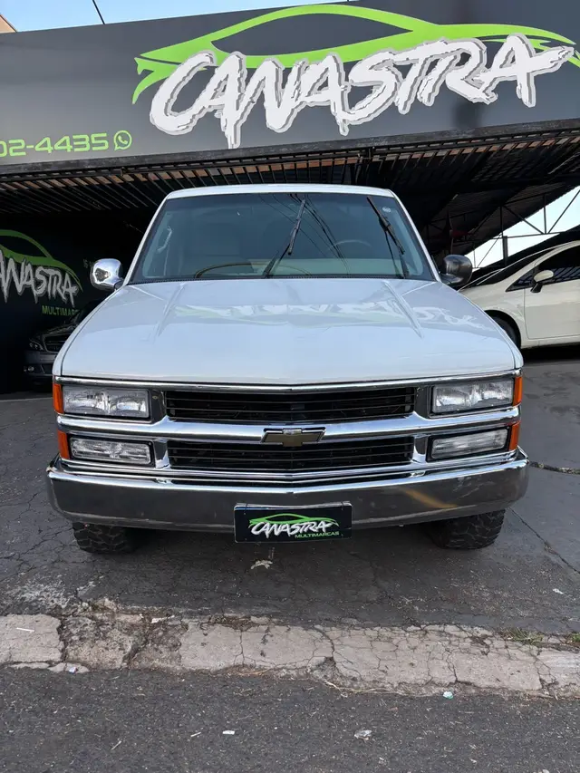 Carro Chevrolet Silverado 1997 DLX 4.2 Diesel