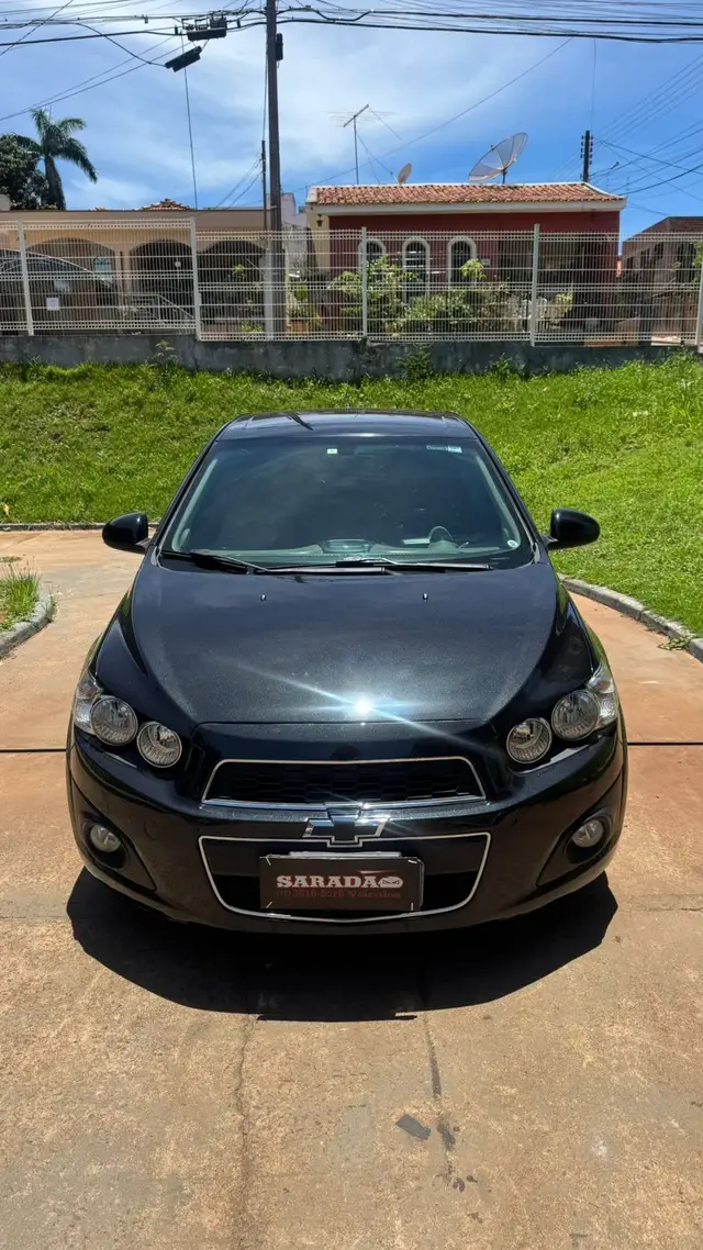 Carro Chevrolet Sonic 2013 Hatch LTZ 1.6 (Aut)