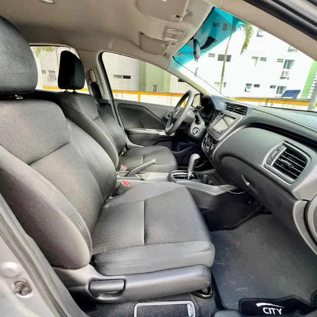 Carro Honda City 2021 1.5 Personal CVT