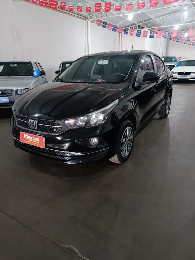 Carro Fiat Cronos 2023 Drive 1.0 (Flex) MT
