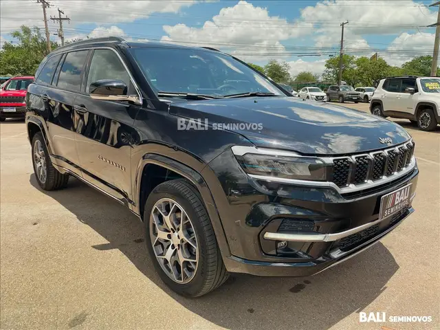 Carro Jeep Commander 2023 Overland 2.0 TD380