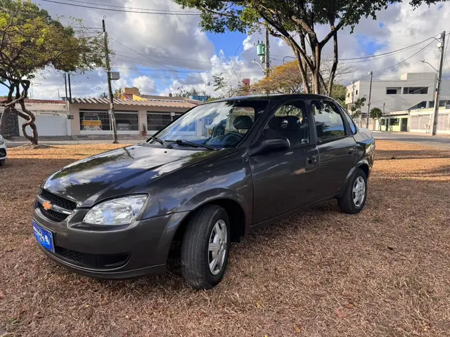 Carro Chevrolet Classic 2015 LS 1.0 VHCE (Flex)