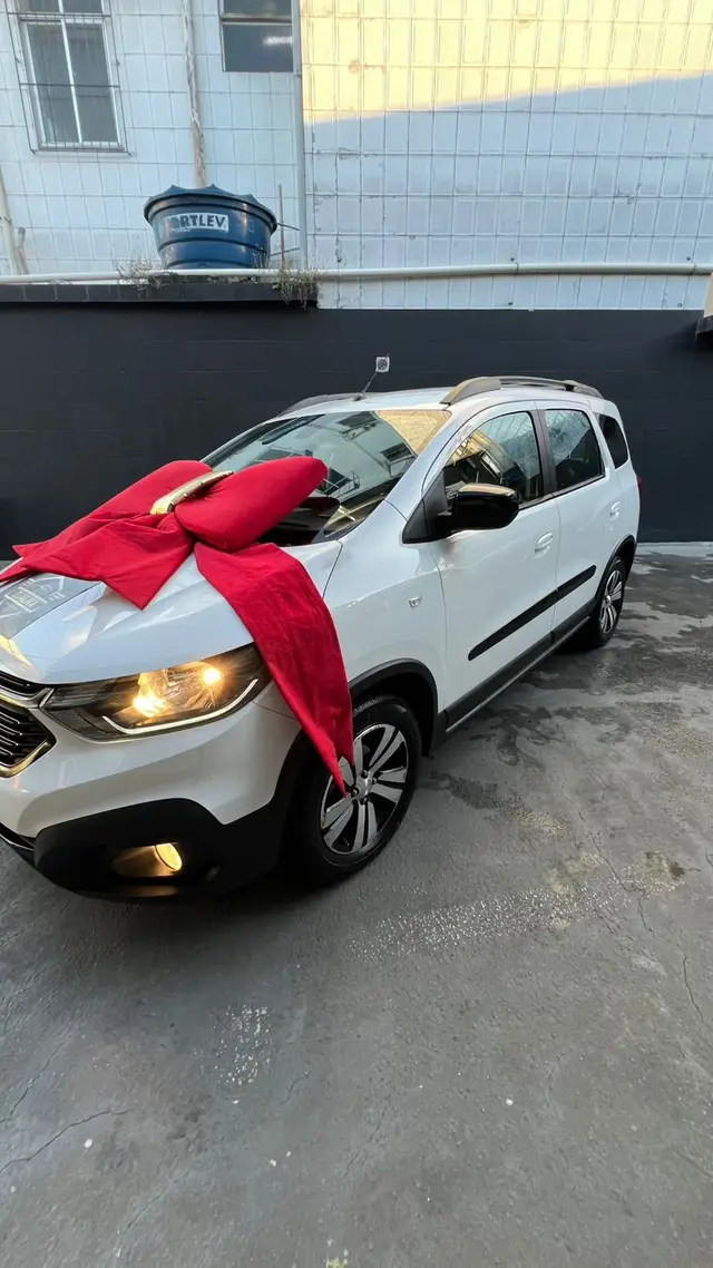 Carro Chevrolet Spin 2024 Activ7 1.8 (Aut.)