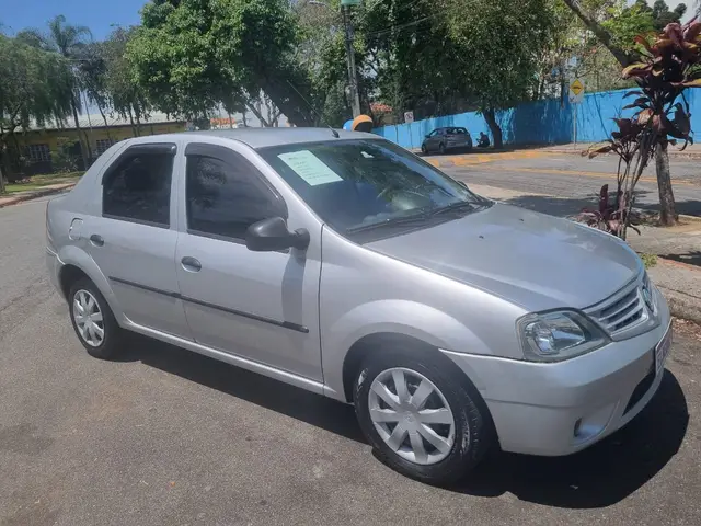 Carro Renault Logan 2010 Expression 1.6 8V Hi-Torque (flex)