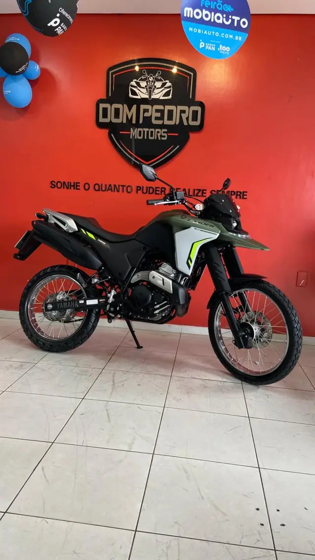 Moto Yamaha XTZ 250 Lander 2025 Connected