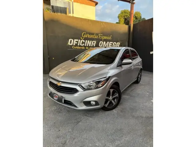Carro Chevrolet Onix 2017 1.4 LTZ SPE/4 (Aut)