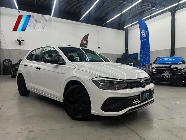 Carro Volkswagen Polo 2025 Track 1.0 Flex 12V 5p