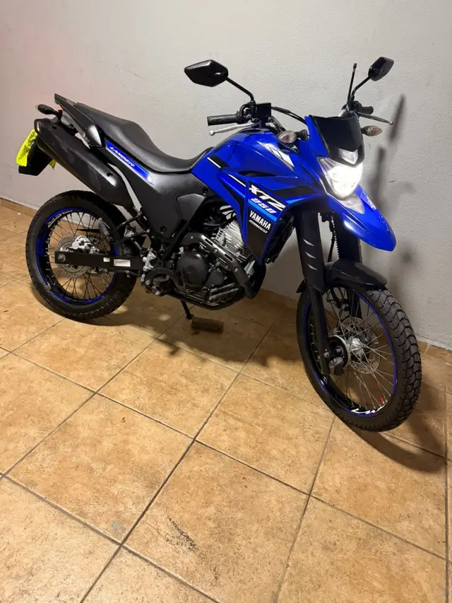 Moto Yamaha XTZ 250 Lander 2023 ABS