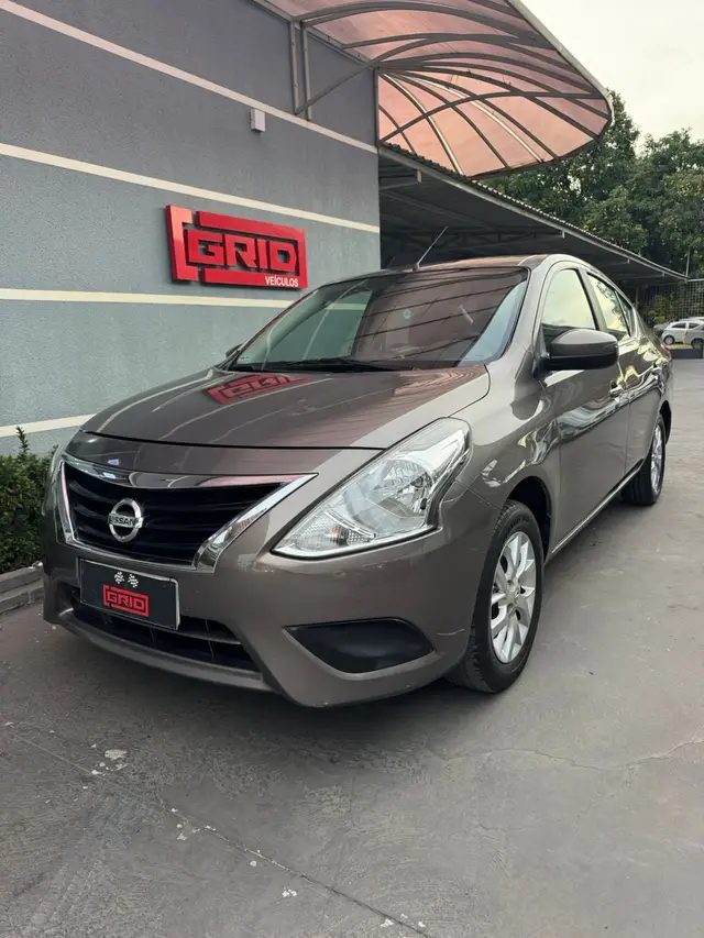 Carro Nissan Versa 2018 1.6 16V SV (Flex)