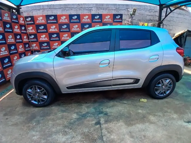 Carro Renault Kwid 2022 Intense 1.0 12v SCe (Flex)