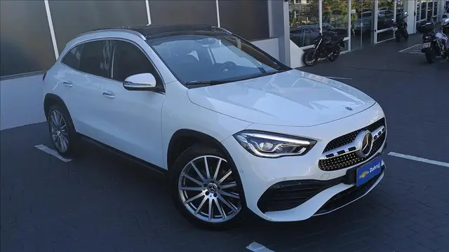 Carro Mercedes-Benz GLA 200 2022 AMG Line 1.3 16V TB Aut.