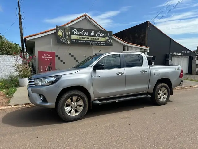 Carro Toyota Hilux Cabine Dupla 2018 Hilux 2.8 TDI STD CD 4x4