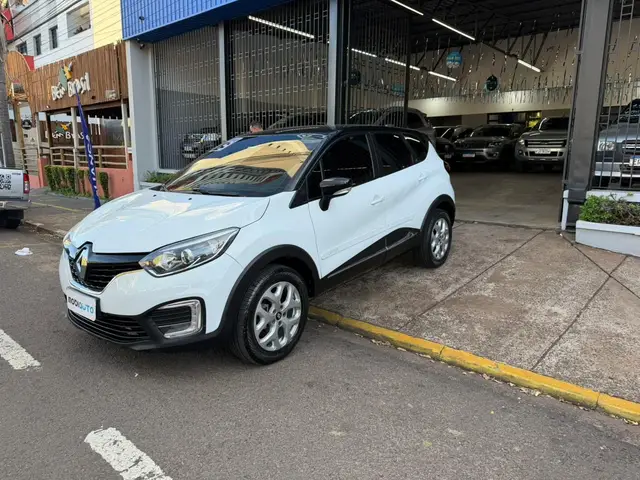 Carro Renault Captur 2019 Life 1.6 16v SCe CVT (Flex)