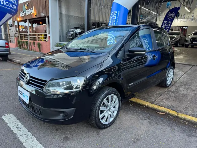 Carro Volkswagen Fox 2013 1.6 VHT (Flex)
