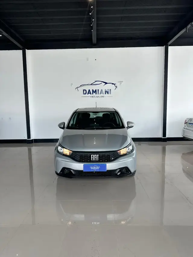 Carro Fiat Argo 2025 Drive 1.0