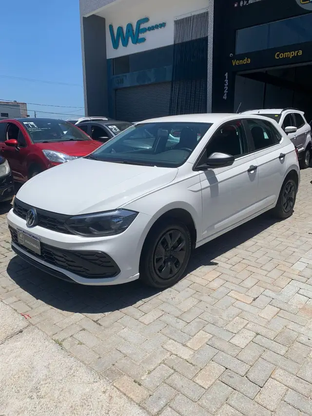 Carro Volkswagen Polo 2025 Track 1.0 Flex 12V 5p