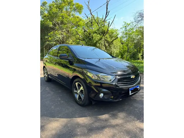 Carro Chevrolet Onix 2018 1.4 LTZ SPE/4 (Aut)