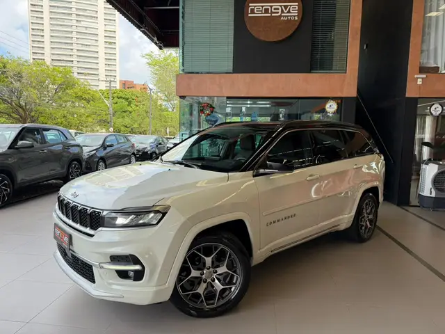 Carro Jeep Commander 2025 Overland 1.3 T270