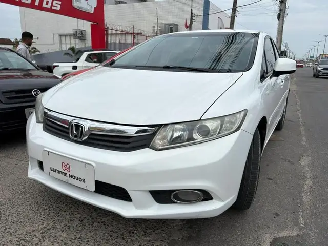 Carro Honda Civic 2015 LXS 1.8 i-VTEC (Flex)