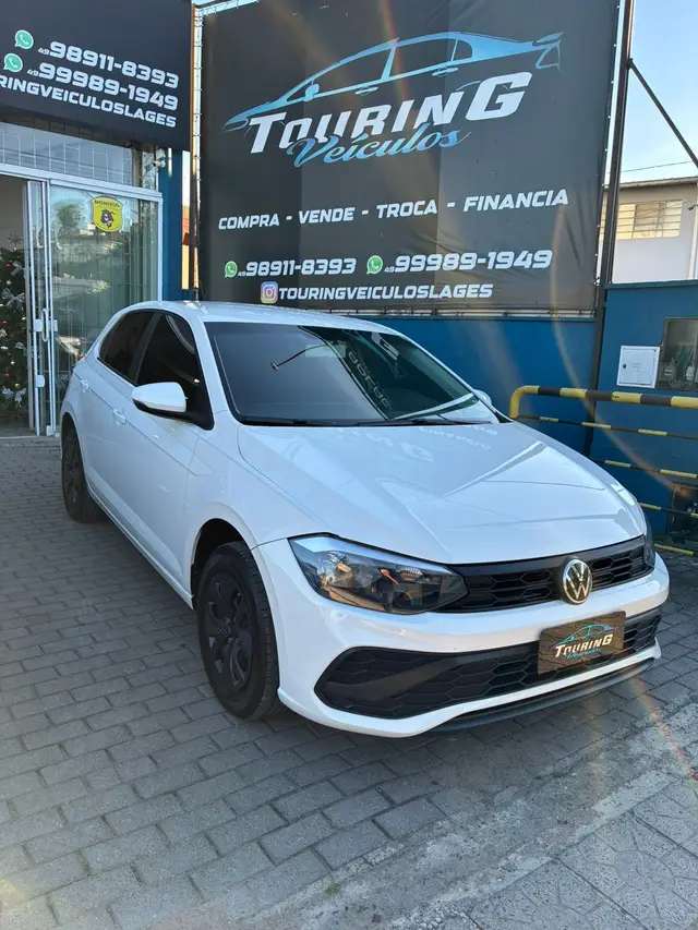 Carro Volkswagen Polo 2024 Track 1.0 Flex 12V 5p
