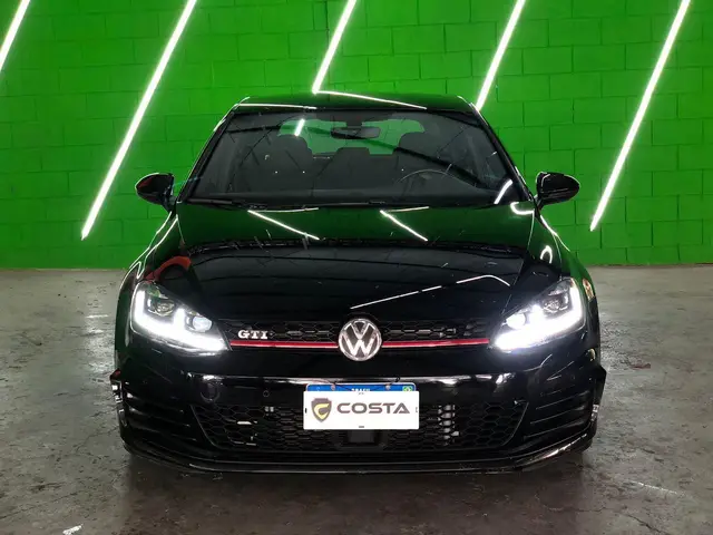 Carro Volkswagen Golf 2017 GTI 2.0 TSi DSG