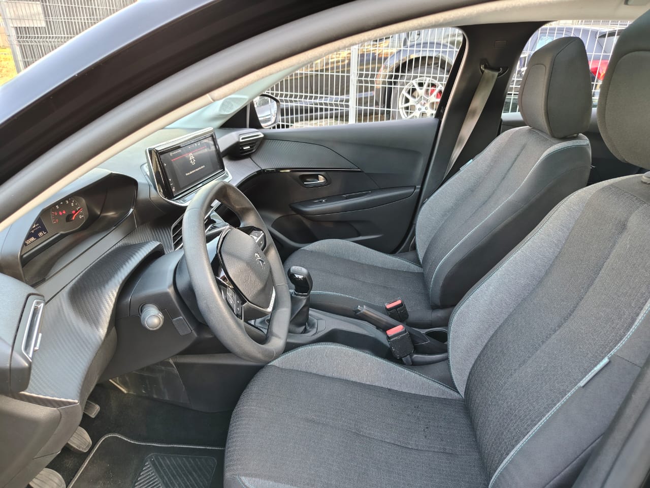 Peugeot-208-Style 1.0 (Flex)