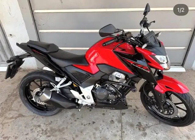 Moto Honda CB 300F Twister 2024 (CBS)