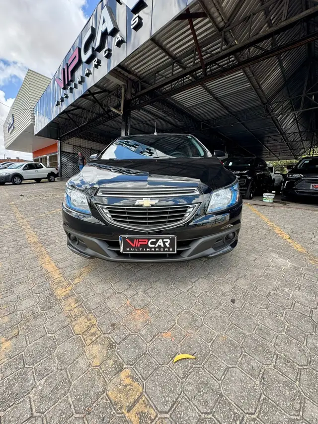 Carro Chevrolet Onix 2015 1.4 LT SPE/4