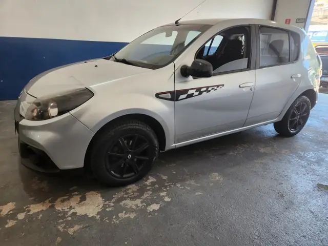 Carro Renault Sandero 2014 GT Line 1.6 8V (Flex)