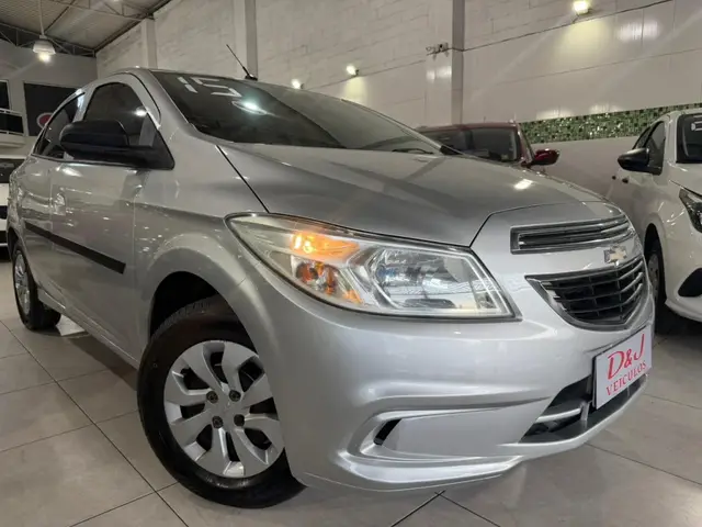 Carro Chevrolet Onix 2015 1.0 LT SPE/4