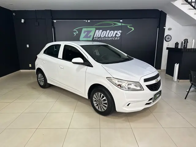 Carro Chevrolet Onix 2015 1.0 LS SPE/4