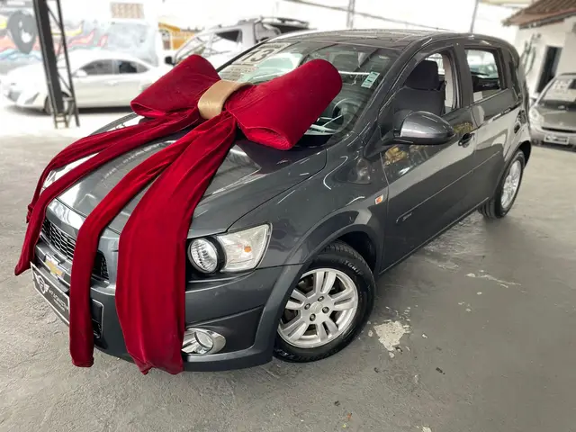 Carro Chevrolet Sonic 2013 Hatch LT 1.6 (Aut)