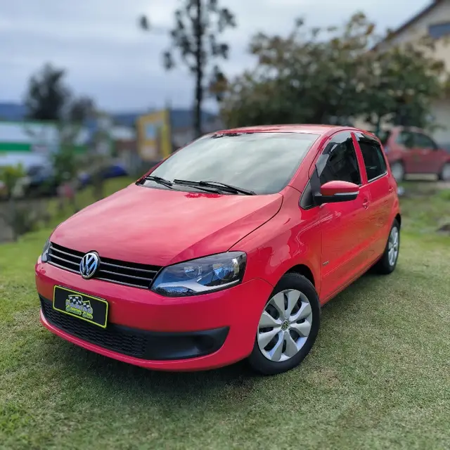 Carro Volkswagen Fox 2012 1.0 VHT (Flex) 4p