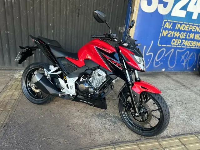 Moto Honda CB 300F Twister 2023 (CBS)