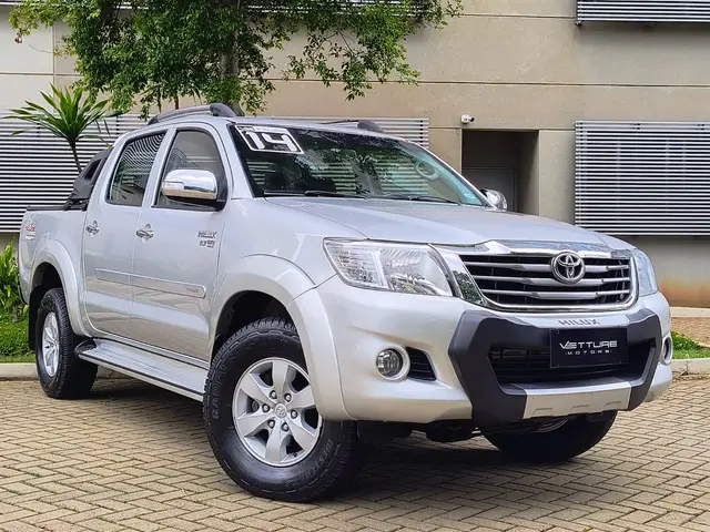 Carro Toyota Hilux Cabine Dupla 2014 Hilux 2.7 SRV CD 4x4 (Flex) (Aut)