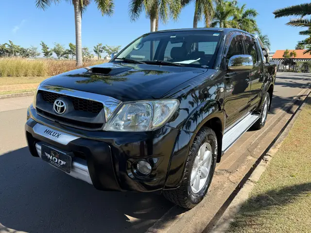 Carro Toyota Hilux Cabine Dupla 2011 Hilux SRV 4x4 3.0 (cab. dupla)