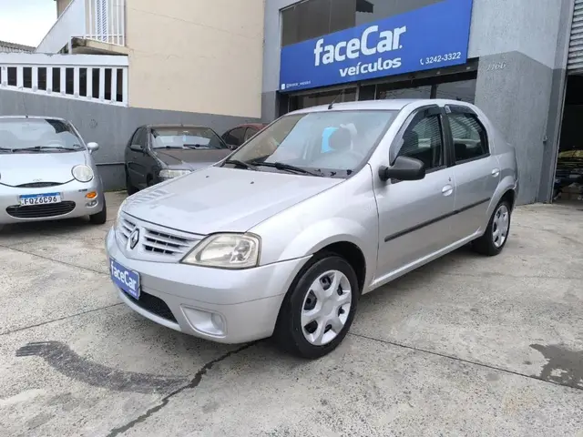 Carro Renault Logan 2010 Expression 1.0 16V (flex)