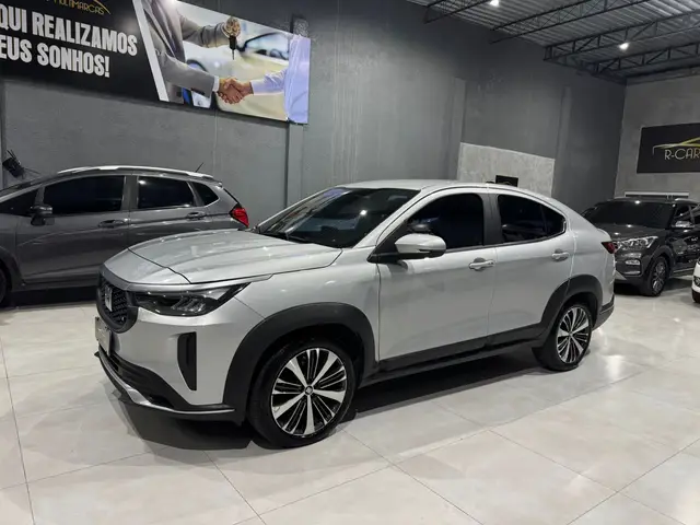 Carro Fiat Fastback 2023 Audace Turbo 200 (Flex) (Aut)