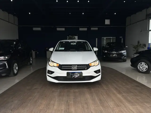 Carro Fiat Cronos 2023 Drive 1.0 (Flex) MT